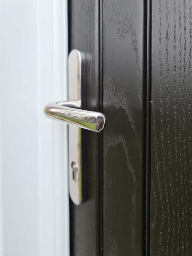Oak black Palladio door and handle, Prestwick